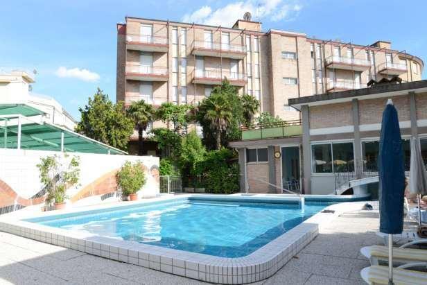 Hotel Terme Villa Piave Абано-Терме Удобства фото